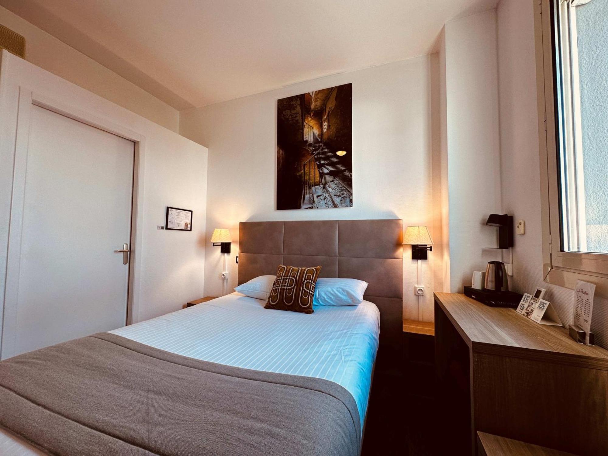 Hotel Logis Le Passiflore Cognac 3*