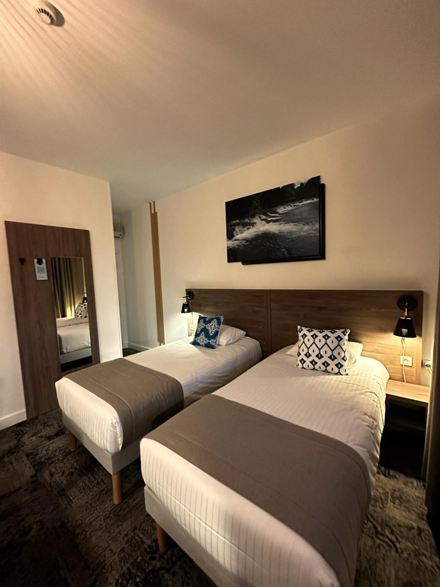 Logis Le Passiflore Cognac Hotel 3*