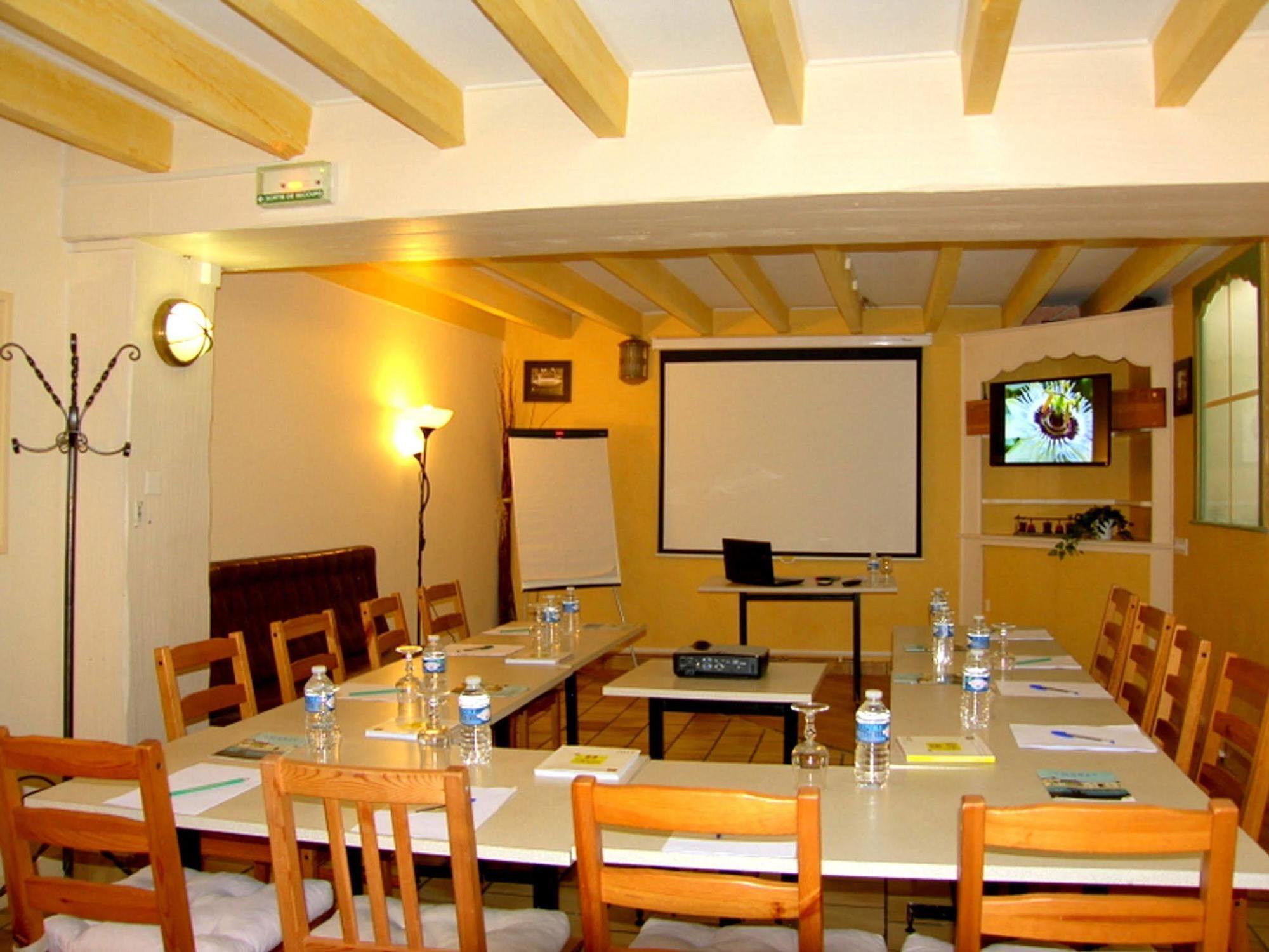 Logis Le Passiflore Cognac 3*